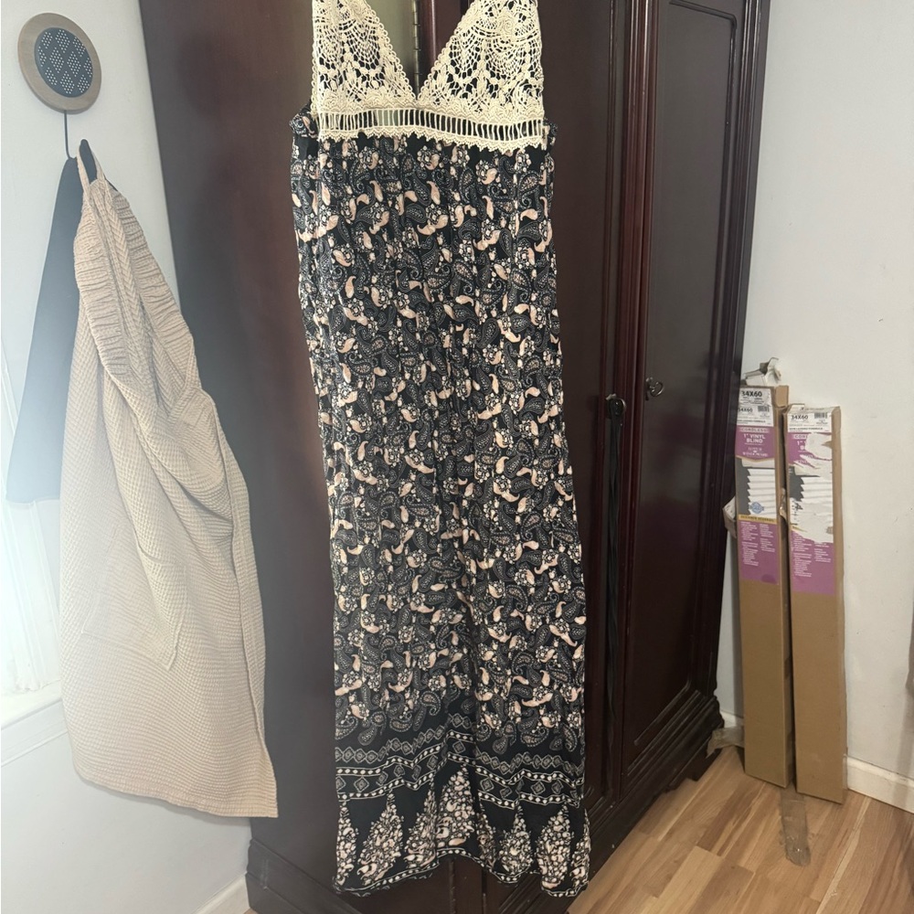 Black and Cream floral Maxi Dress